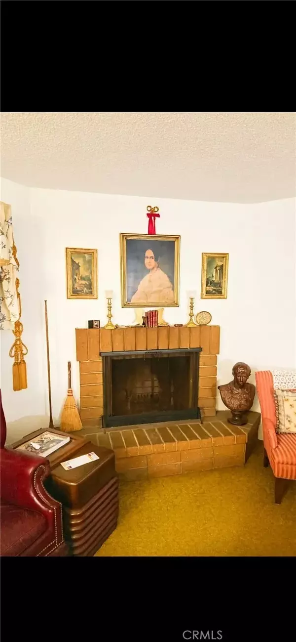 Daly City, CA 94015,130 Marbly ave.