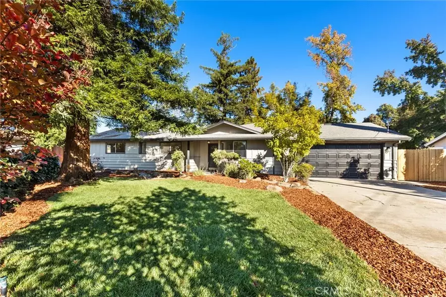 8 Cottage Circle, Chico, CA 95926