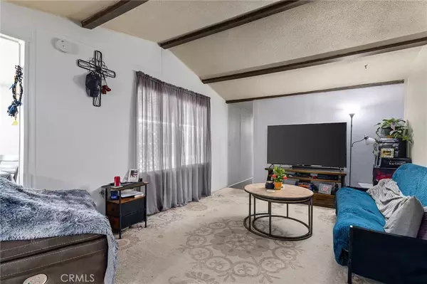 Chico, CA 95973,3156 Esplanade #207