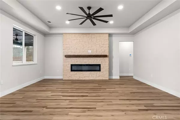 Paradise, CA 95969,707 Madrone Way