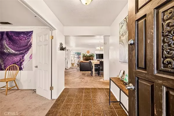 Chico, CA 95928,19 Vermillion