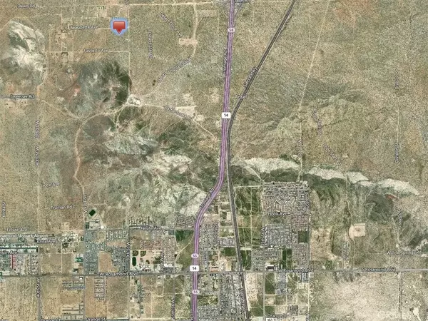 Rosamond, CA 93560,31 W and Favorito