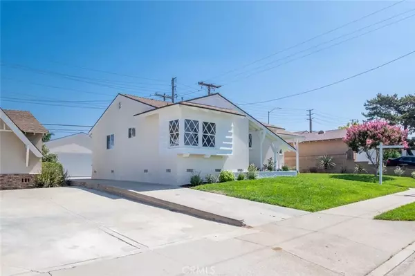 Covina, CA 91722,1117 W Coolfield Drive