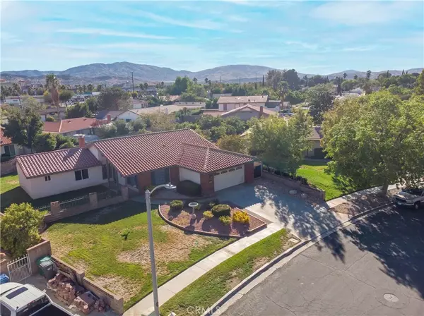 Palmdale, CA 93551,424 Bogie Street