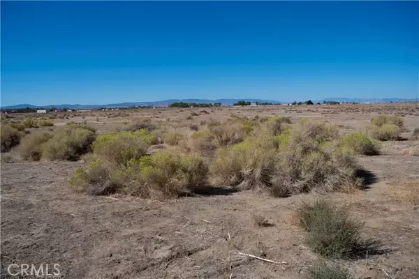 Rosamond, CA 93560,700 75th West