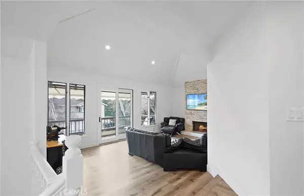 Westlake Village, CA 91362,4559 Rayburn Street