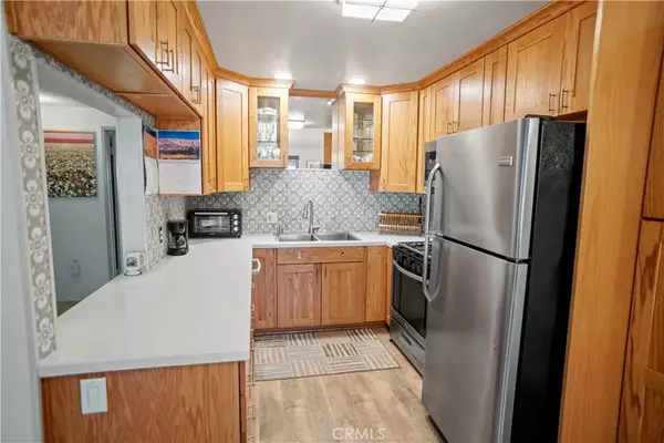 Newhall, CA 91321,26714 Oak Branch Circle