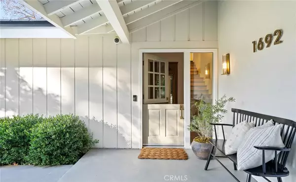 Westlake Village, CA 91361,1692 Camberwell Place