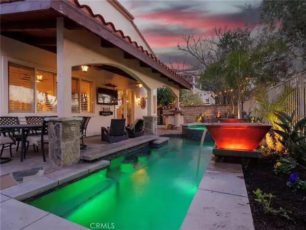 Valencia, CA 91354,23262 Chervil Court