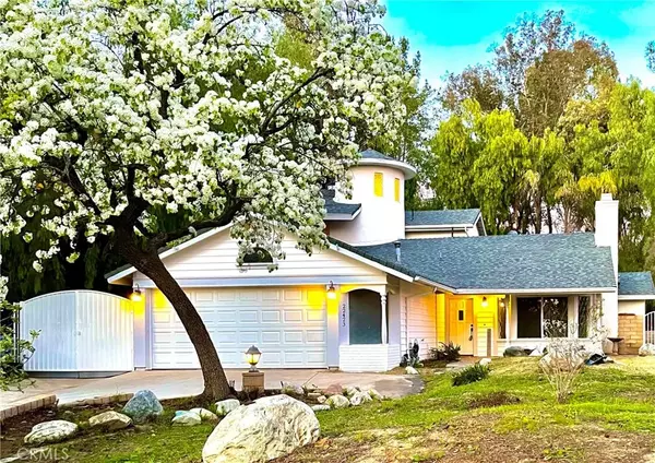 Saugus, CA 91350,22423 Claremont Drive