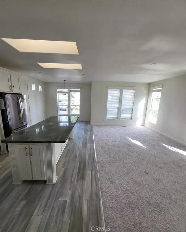 47 Canterbury, Northridge, CA 91324