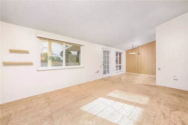 Newhall, CA 91321,26831 Avenue Of The Oaks #D