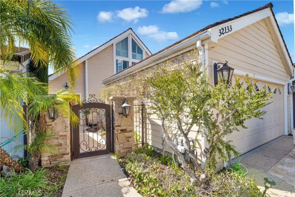 Westlake Village, CA 91361,32133 Harborview Lane