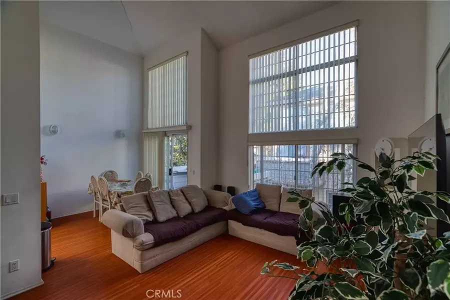 11150 Glenoaks Boulevard #44, Pacoima, CA 91331