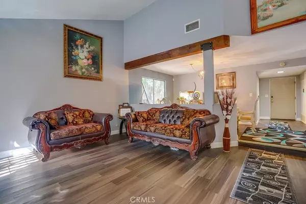 Chatsworth, CA 91311,21958 Vintage Street