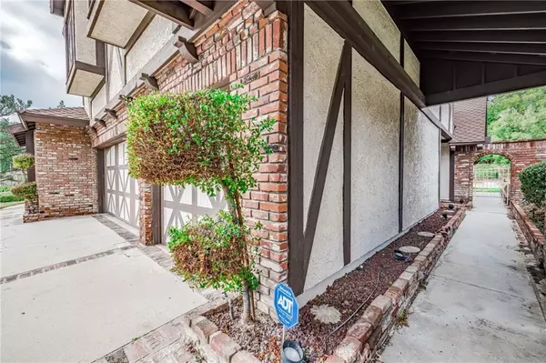 West Hills, CA 91304,22549 Malden Street