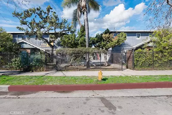 6903 Fulton Avenue, North Hollywood, CA 91605