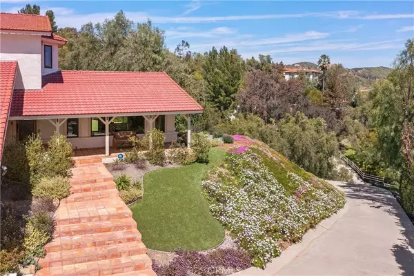 5 Zanja Lane, Bell Canyon, CA 91307