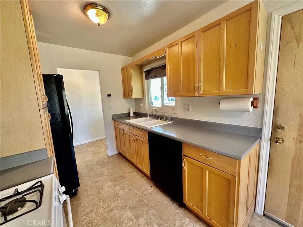 Lancaster, CA 93536,44339 Sundell Avenue