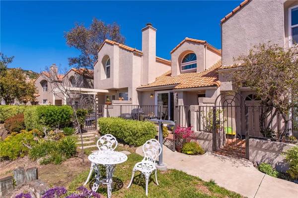 11205 Sierra Pass Place, Chatsworth, CA 91311