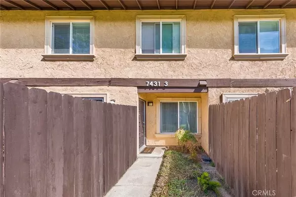 7431 Shadyglade Avenue #3, North Hollywood, CA 91605