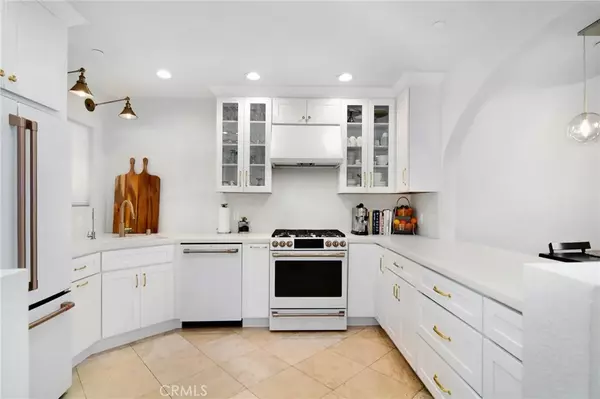 Studio City, CA 91604,4326 Babcock Avenue #302