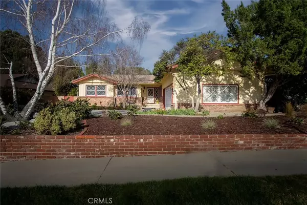 24936 Green Mill Avenue, Newhall, CA 91321