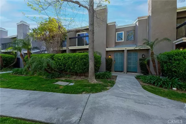 West Hills, CA 91307,23541 Victory Boulevard #6