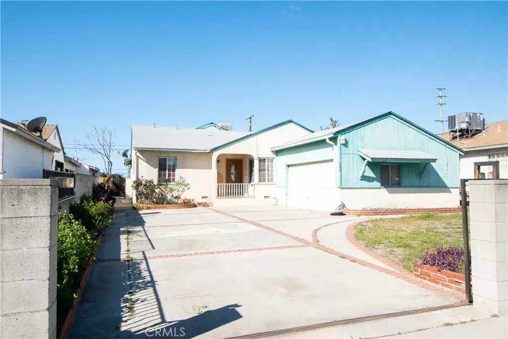 Arleta, CA 91331,9885 Stanwin Avenue