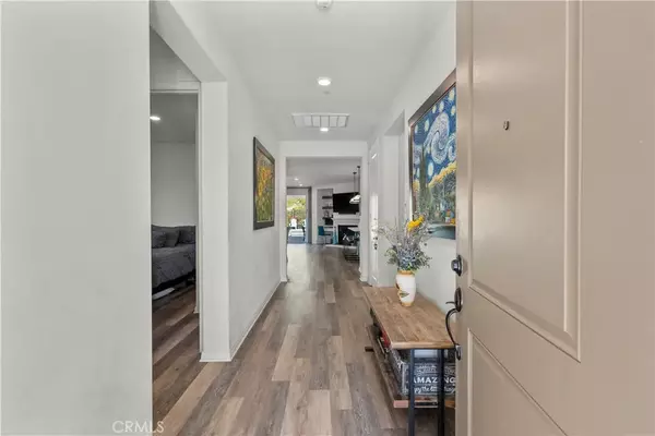 Saugus, CA 91350,19539 Martellus Drive