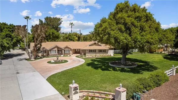 21907 Placeritos Boulevard, Newhall, CA 91321