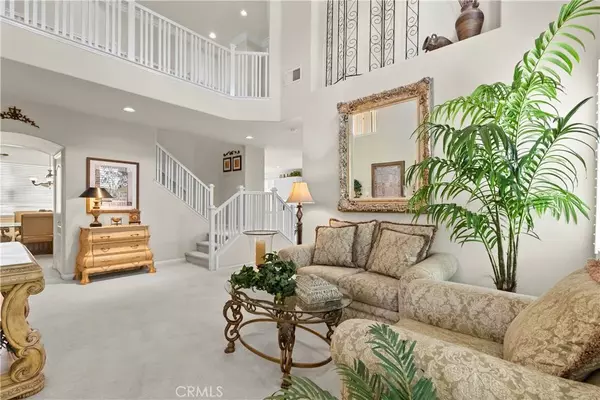 Valencia, CA 91354,28057 Liana Lane