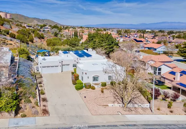 Palmdale, CA 93551,40325 Maestro Lane