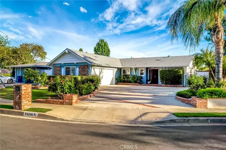 24206 Saint Edens Circle, West Hills, CA 91307