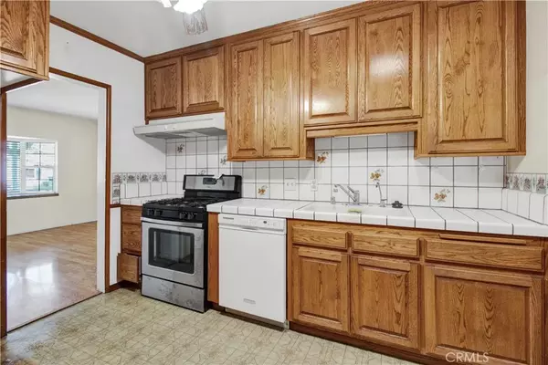 Newhall, CA 91321,25252 Wheeler Road