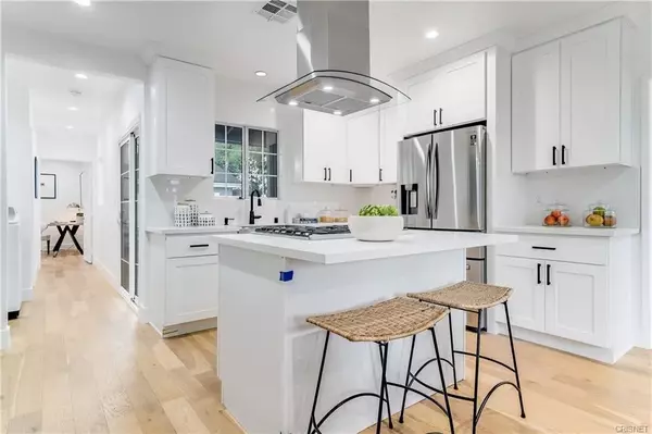 Reseda, CA 91335,7315 Jamieson Avenue