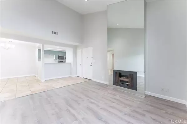 North Hills, CA 91343,9714 Sepulveda Boulevard #201