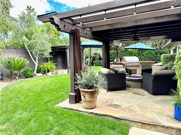 West Hills, CA 91307,7252 Kentland Avenue