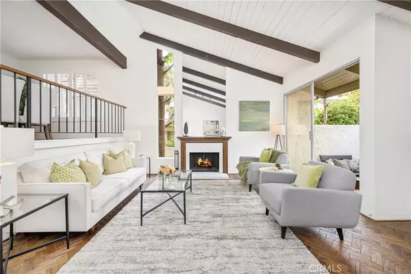 11756 Moorpark Street #J, Studio City, CA 91604