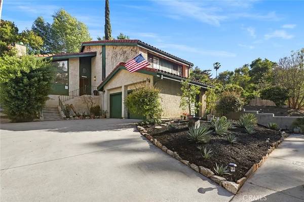 22522 Avenue San Luis, Woodland Hills, CA 91364