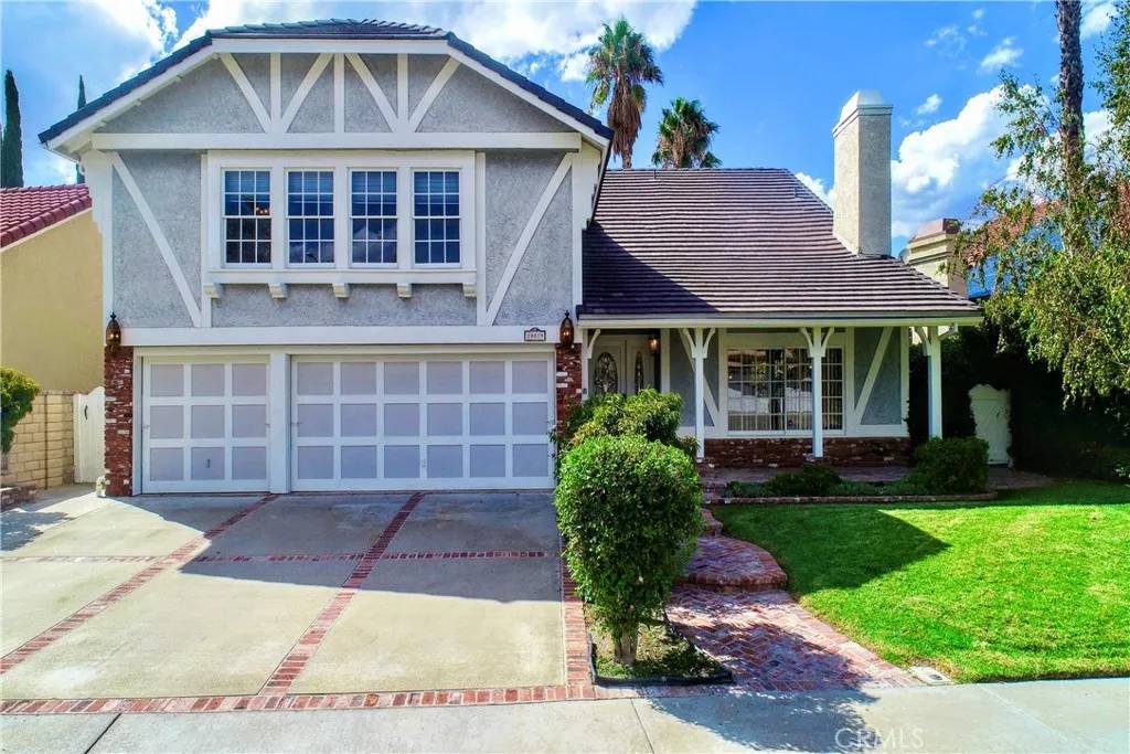 Saugus, CA 91350,28019 Charles Drive