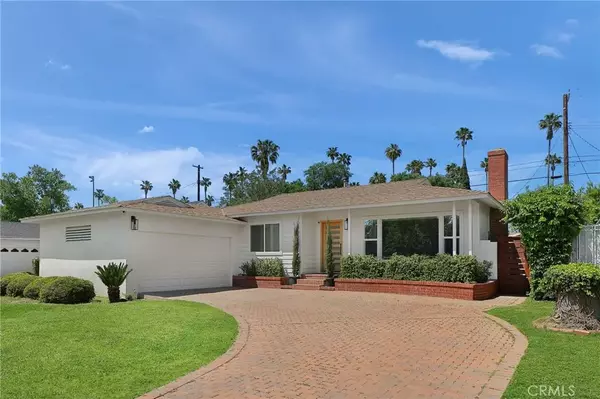 Lake Balboa, CA 91406,17137 Enadia Way