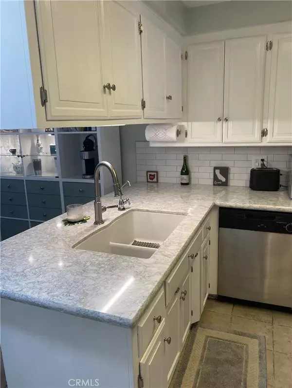 Newhall, CA 91321,26828 Circle Of The Oaks