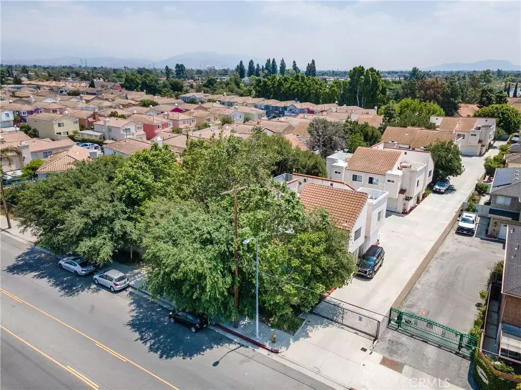 Panorama City, CA 91402,14418 Terra Bella Street #B
