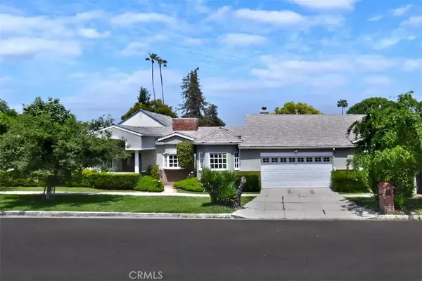 Sherman Oaks, CA 91423,13707 Valley Vista Boulevard