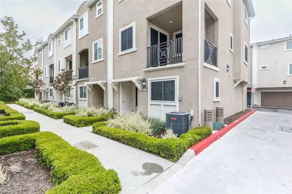 Panorama City, CA 91402,14843 Maple Terrace