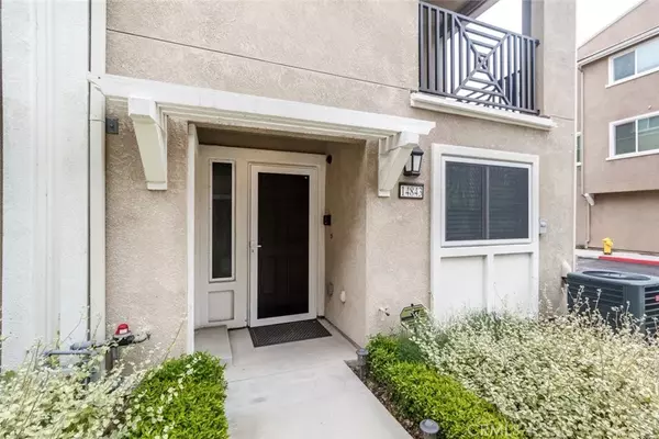 Panorama City, CA 91402,14843 Maple Terrace