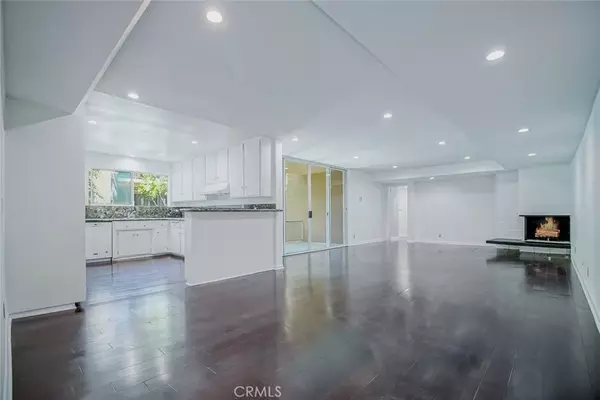 Studio City, CA 91604,4240 Fulton Avenue #205