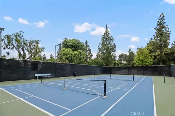 Porter Ranch, CA 91326,19158 Lahey Street #4