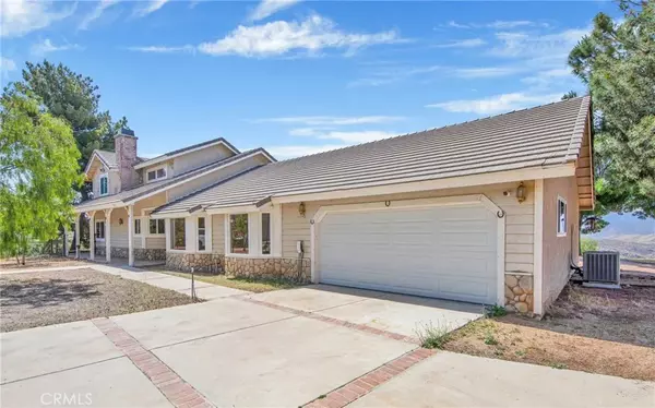 33805 Hanawalt Road, Agua Dulce, CA 91390